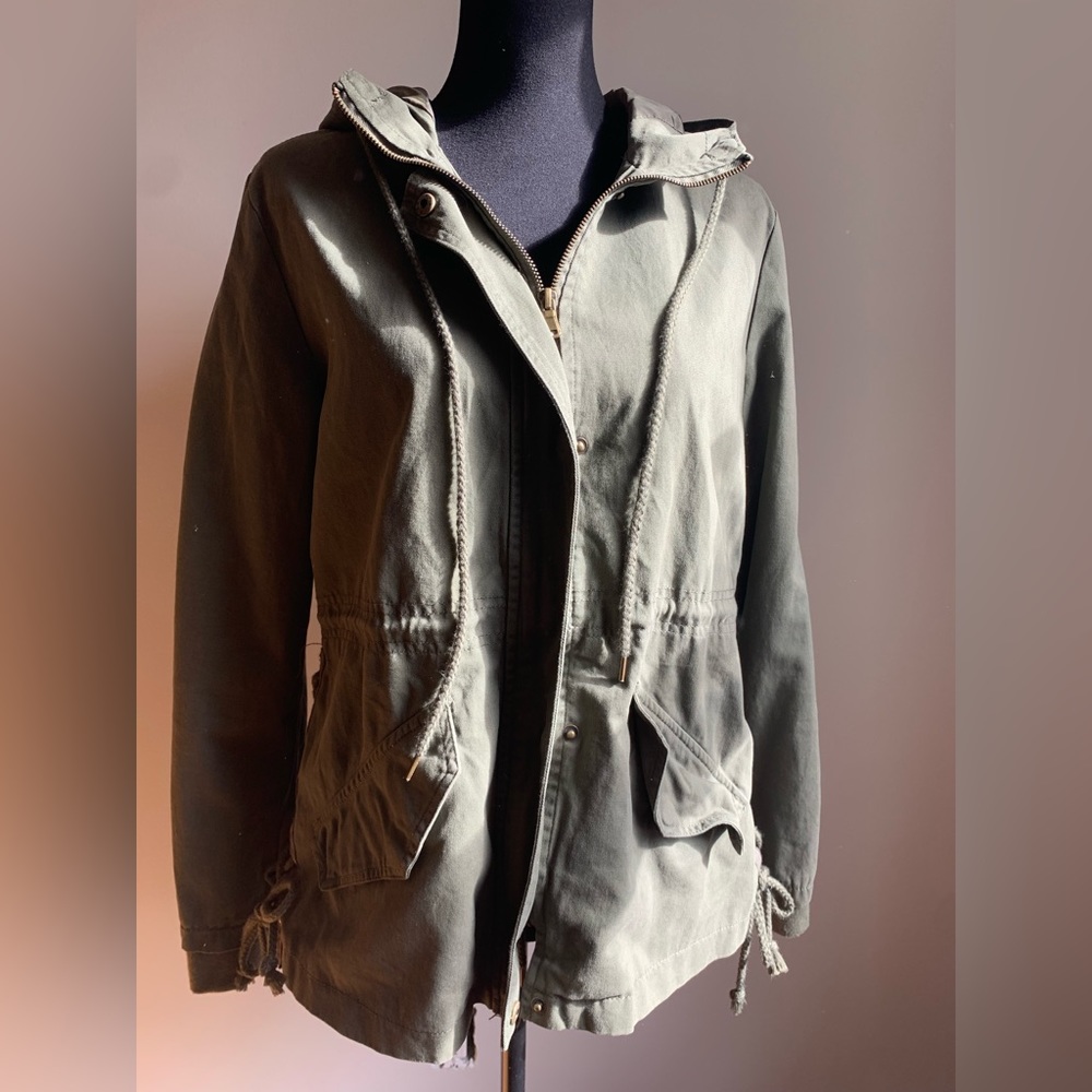Forever Flower olive green jacket size large